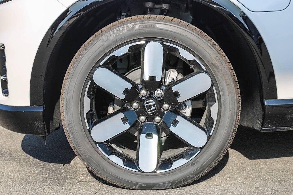 Thumbnail: 2025 Honda Prologue - 18