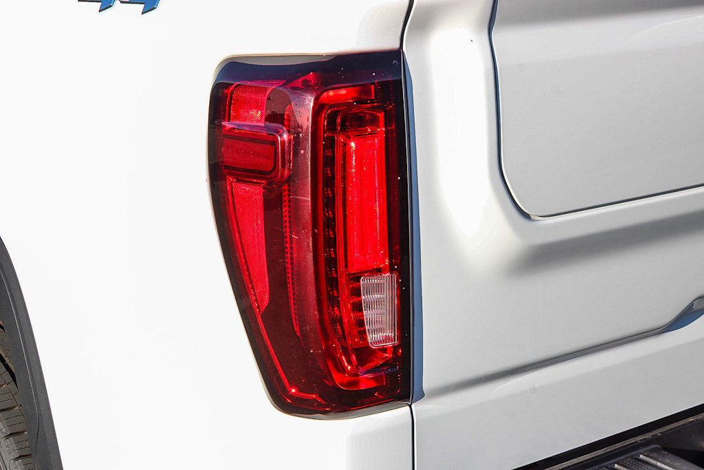 Thumbnail: 2022 GMC Sierra 1500 - 21