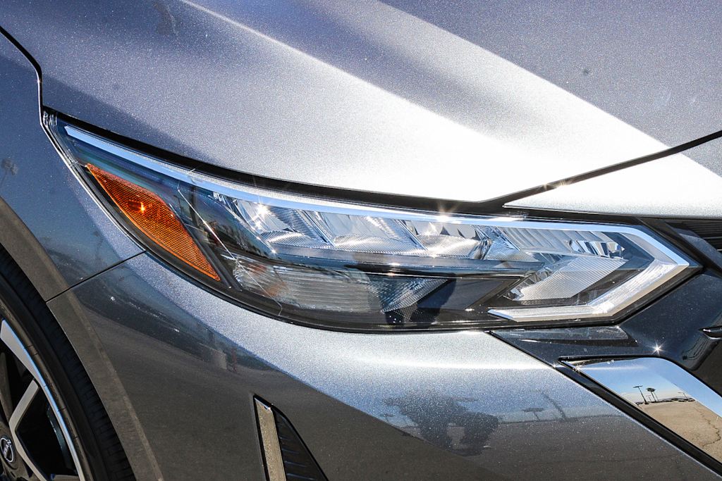 Thumbnail: 2025 Nissan Sentra - 19