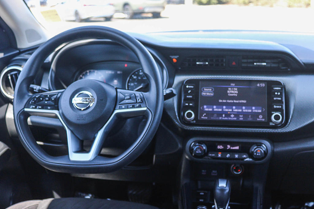 Thumbnail: 2021 Nissan Kicks - 9