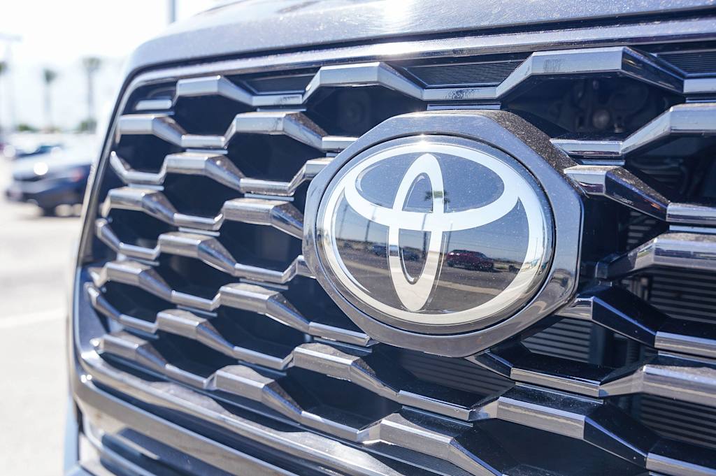 2022 Toyota Tacoma TRD Sport 6