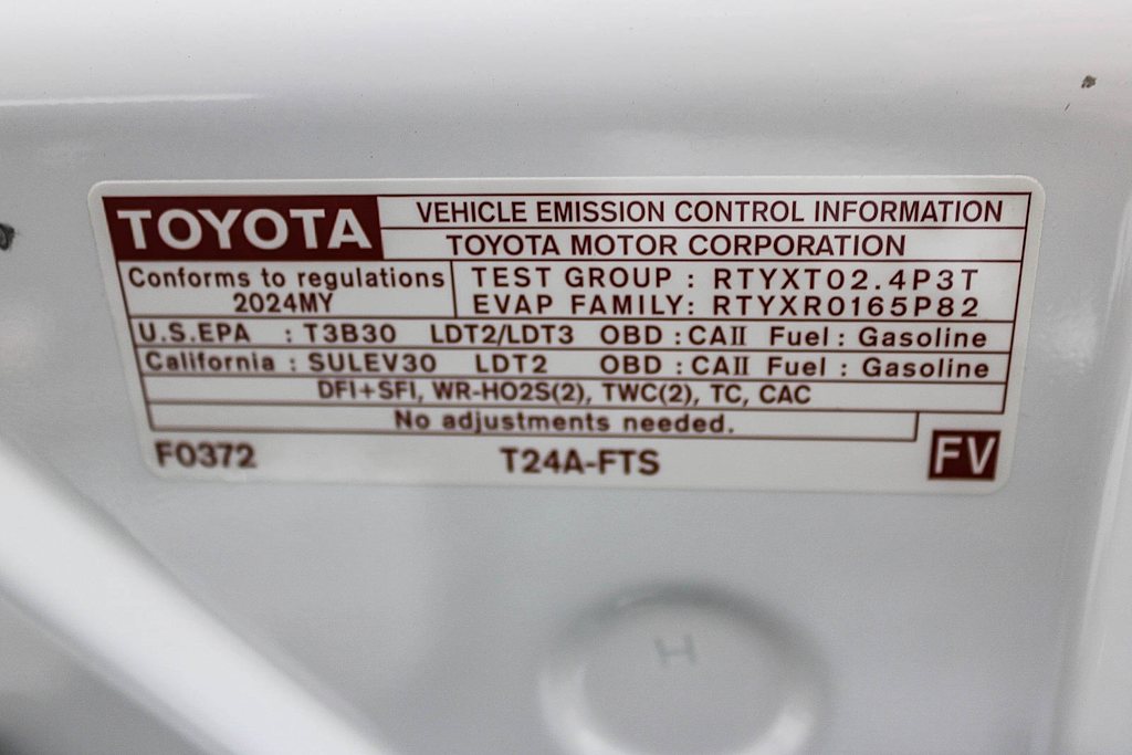 Thumbnail: 2024 Toyota Tacoma - 17