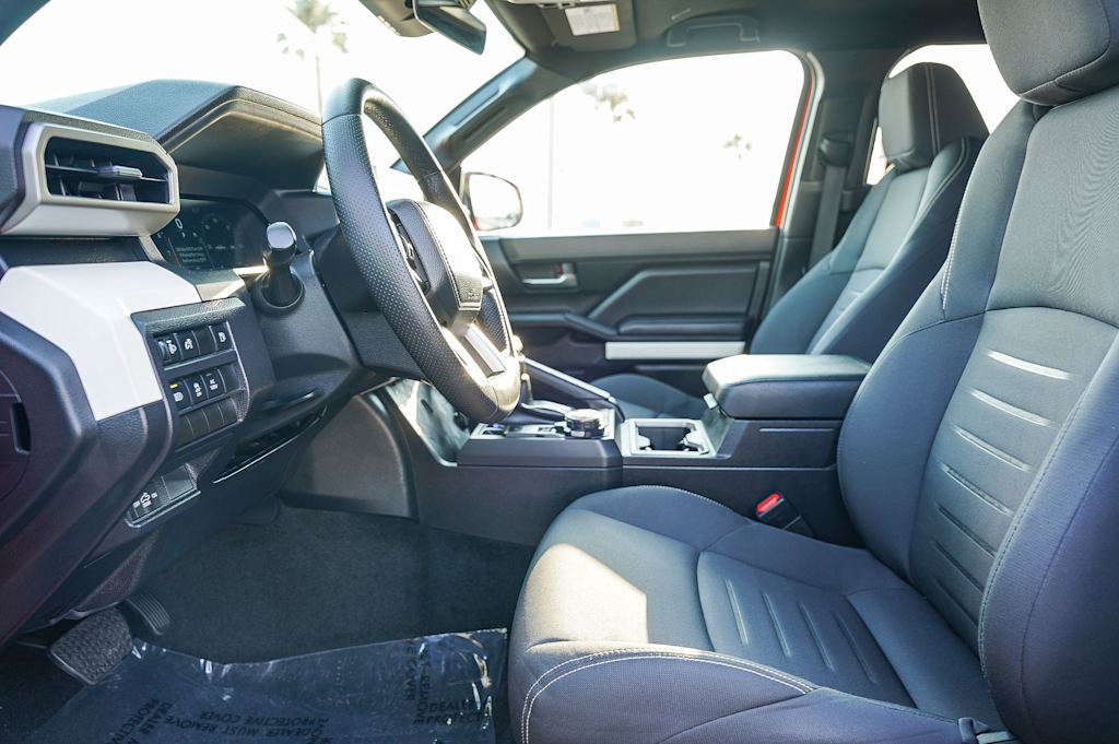 Thumbnail: 2024 Toyota Tacoma - 10