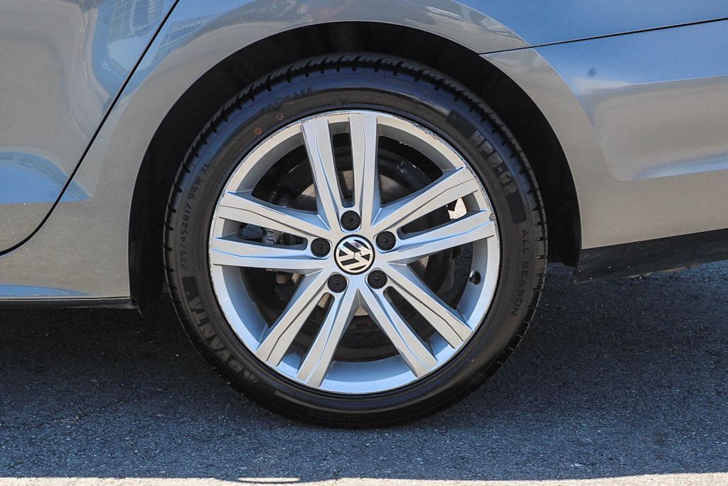 Thumbnail: 2015 Volkswagen Jetta - 7
