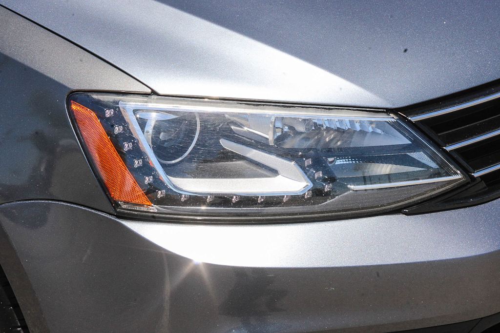 Thumbnail: 2015 Volkswagen Jetta - 20