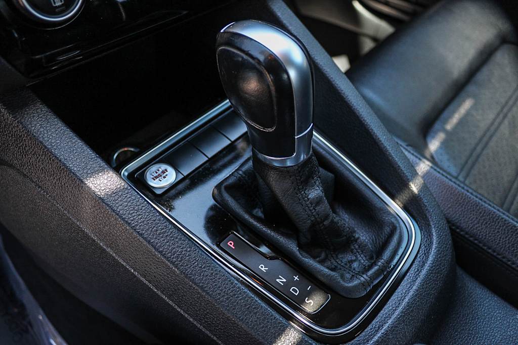 Thumbnail: 2015 Volkswagen Jetta - 15