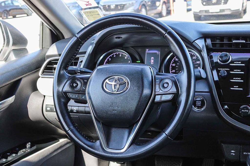 Thumbnail: 2019 Toyota Camry - 13