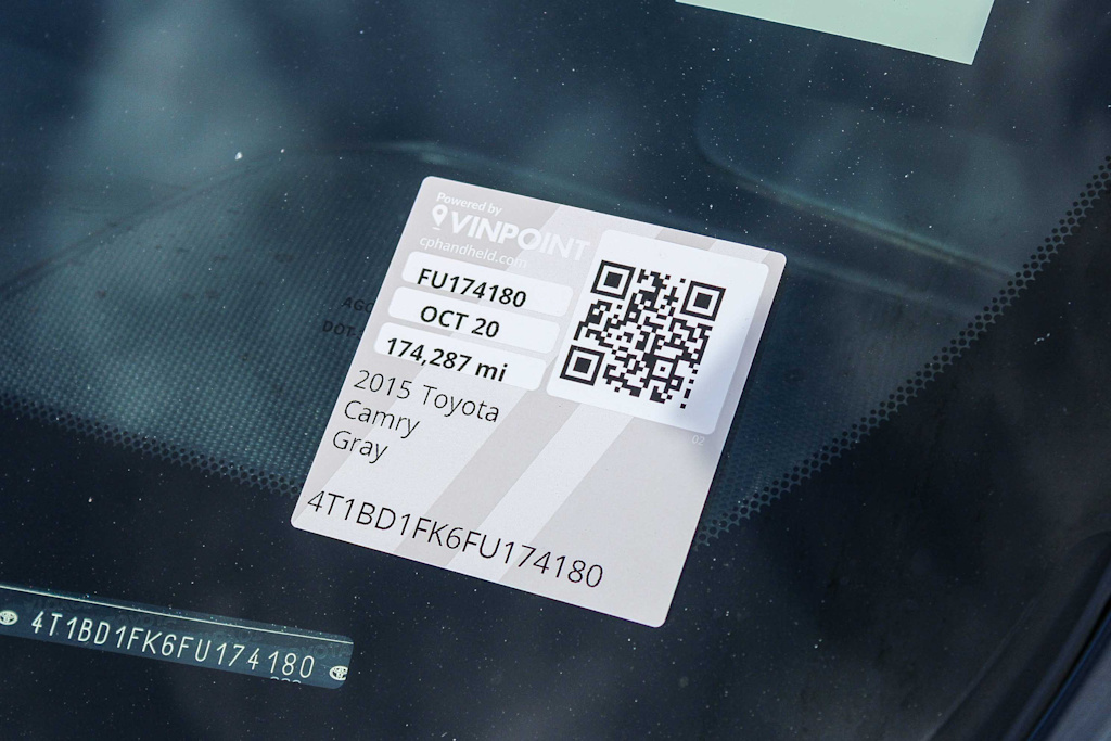 Thumbnail: 2015 Toyota Camry - 30