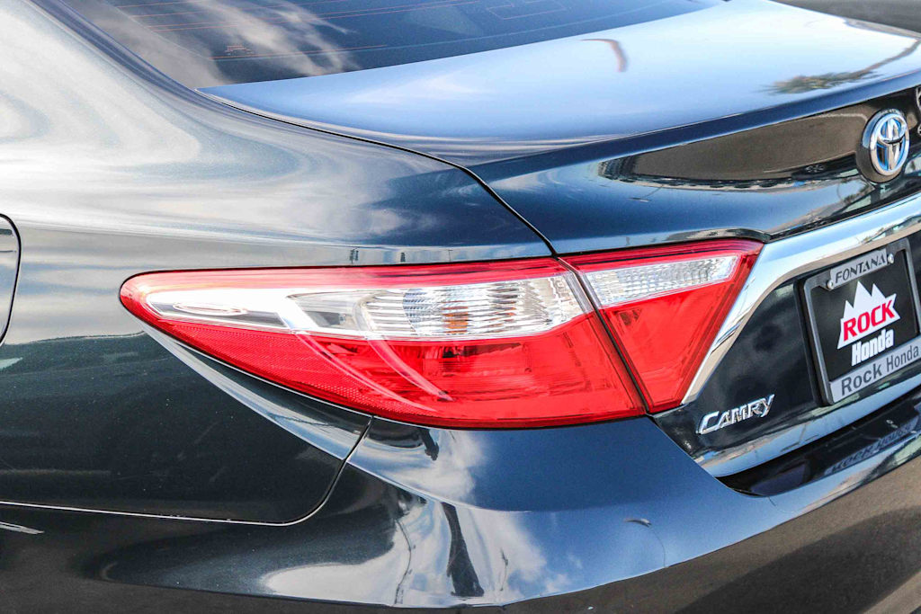 Thumbnail: 2015 Toyota Camry - 20