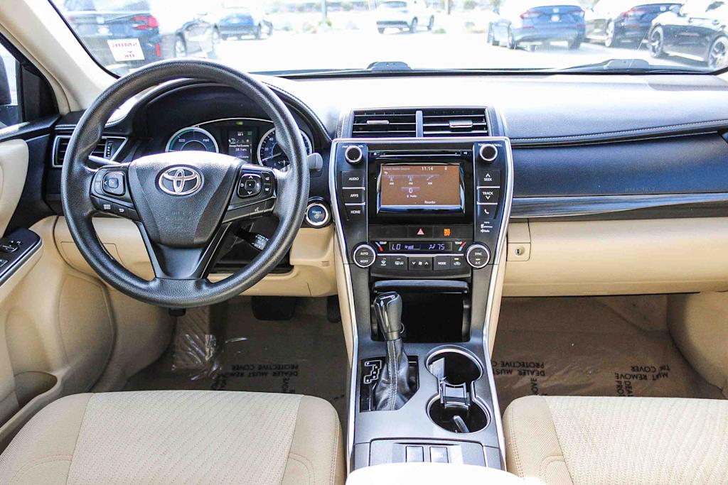 Thumbnail: 2015 Toyota Camry - 2