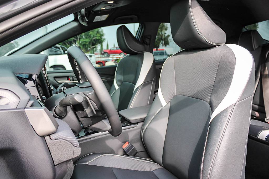 Thumbnail: 2026 Toyota Camry - 11