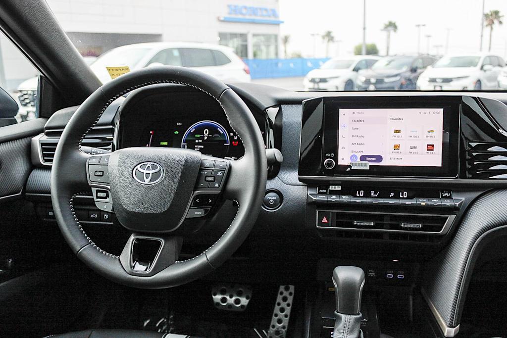Thumbnail: 2026 Toyota Camry - 9
