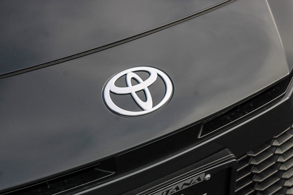 Thumbnail: 2026 Toyota Camry - 6