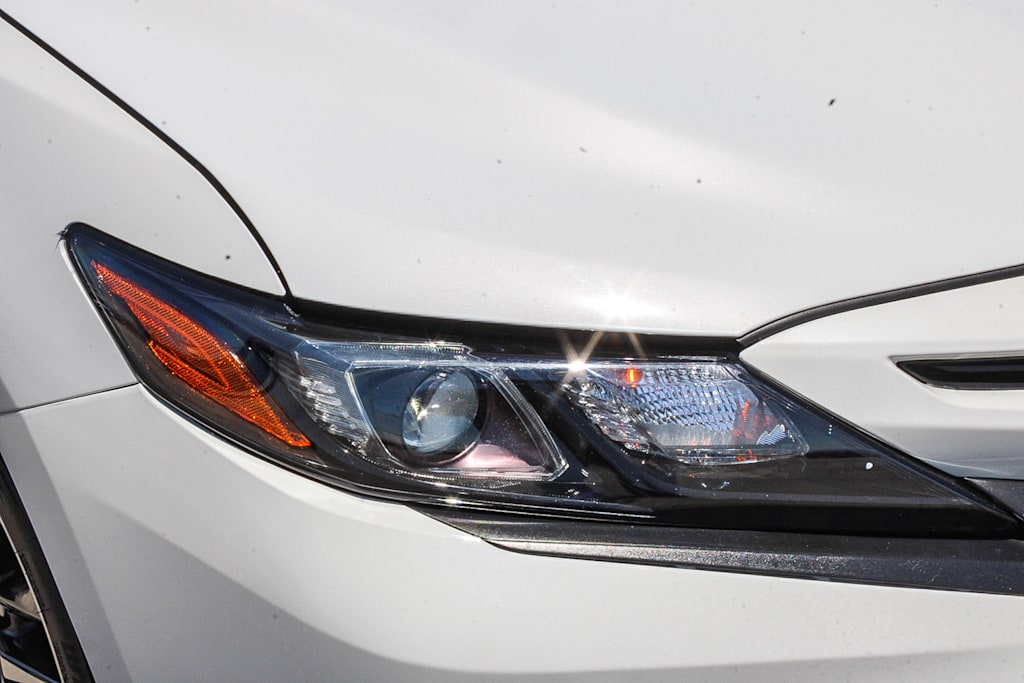 Thumbnail: 2023 Toyota Camry - 20
