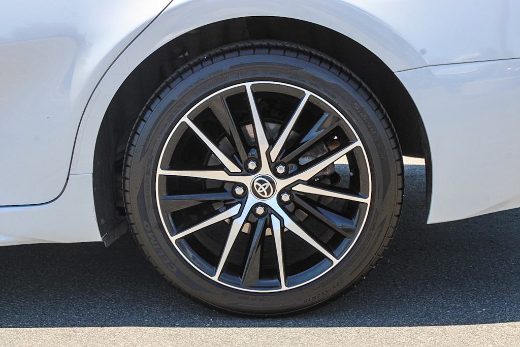 Thumbnail: 2023 Toyota Camry - 7