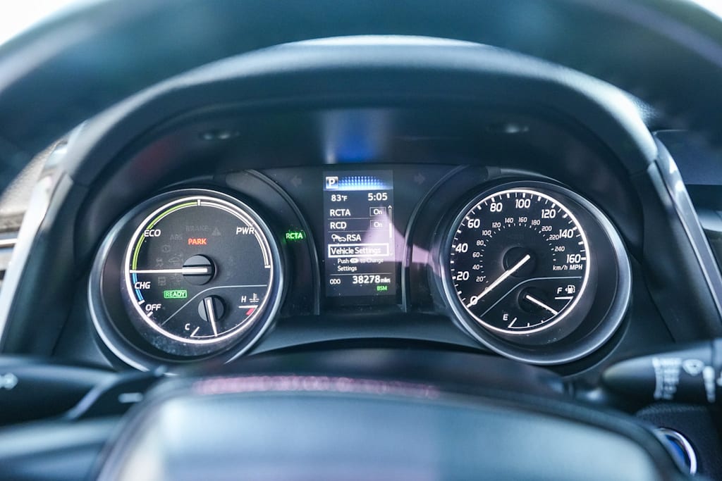 Thumbnail: 2023 Toyota Camry - 15