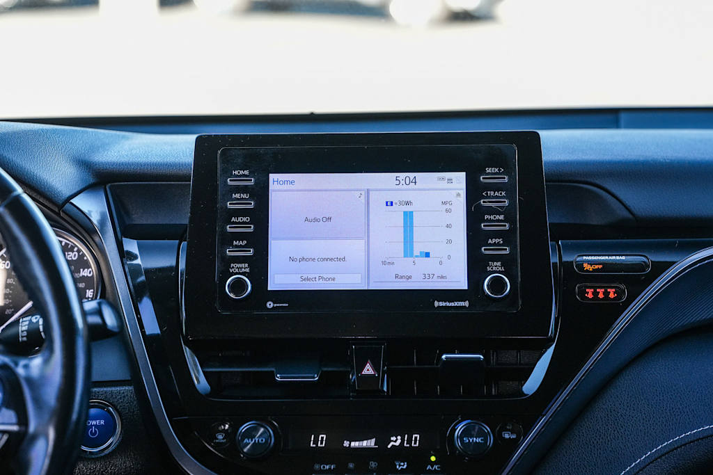 Thumbnail: 2023 Toyota Camry - 22