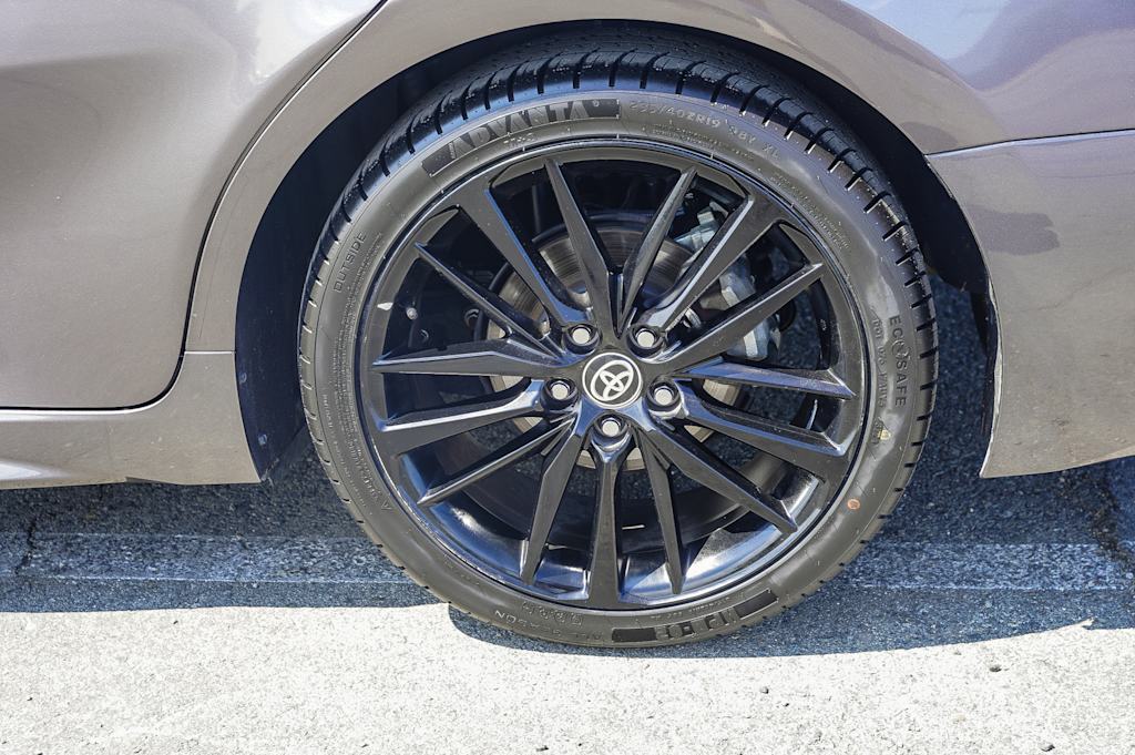 Thumbnail: 2021 Toyota Camry - 7