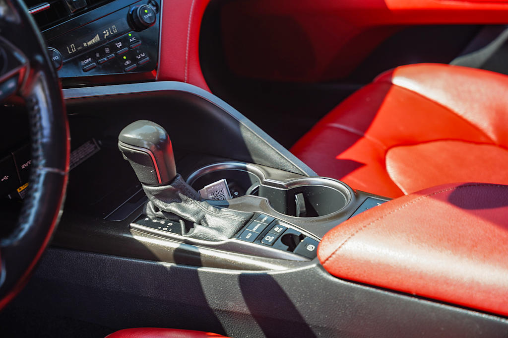 Thumbnail: 2021 Toyota Camry - 14