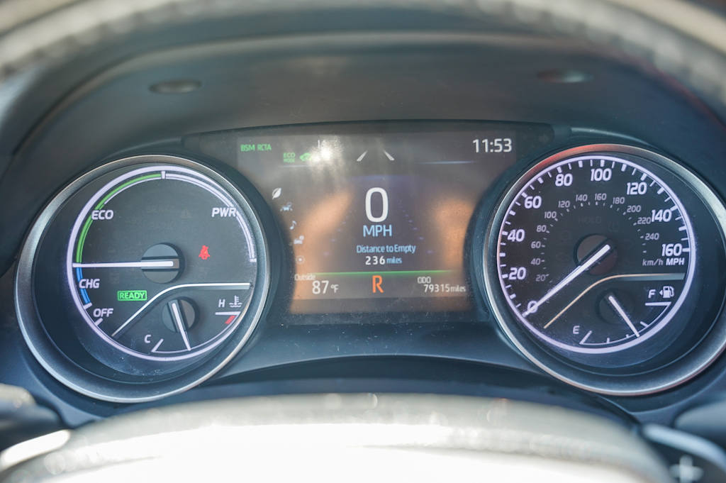 Thumbnail: 2021 Toyota Camry - 15