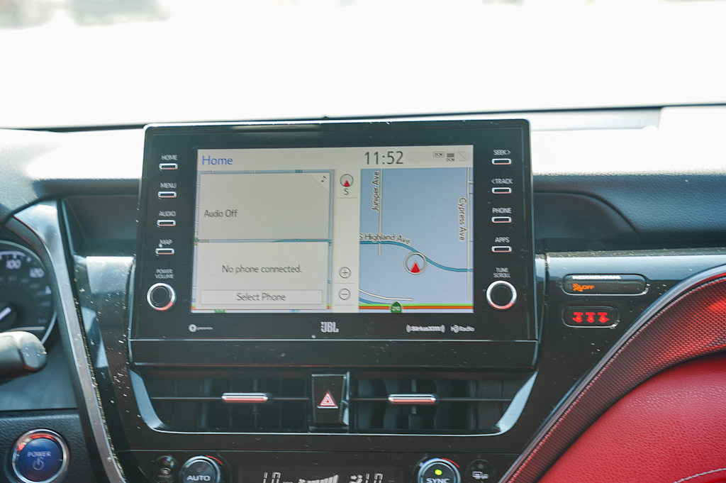 Thumbnail: 2021 Toyota Camry - 23