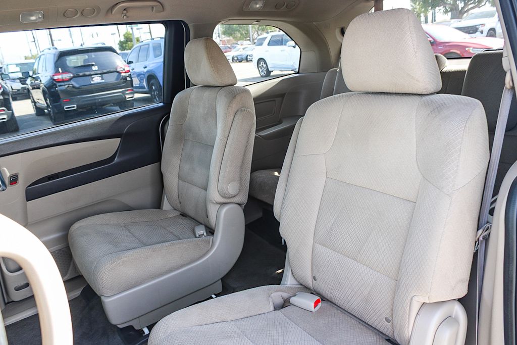 Thumbnail: 2016 Honda Odyssey - 11
