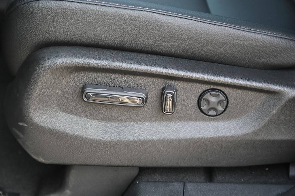 Thumbnail: 2026 Honda Odyssey - 25