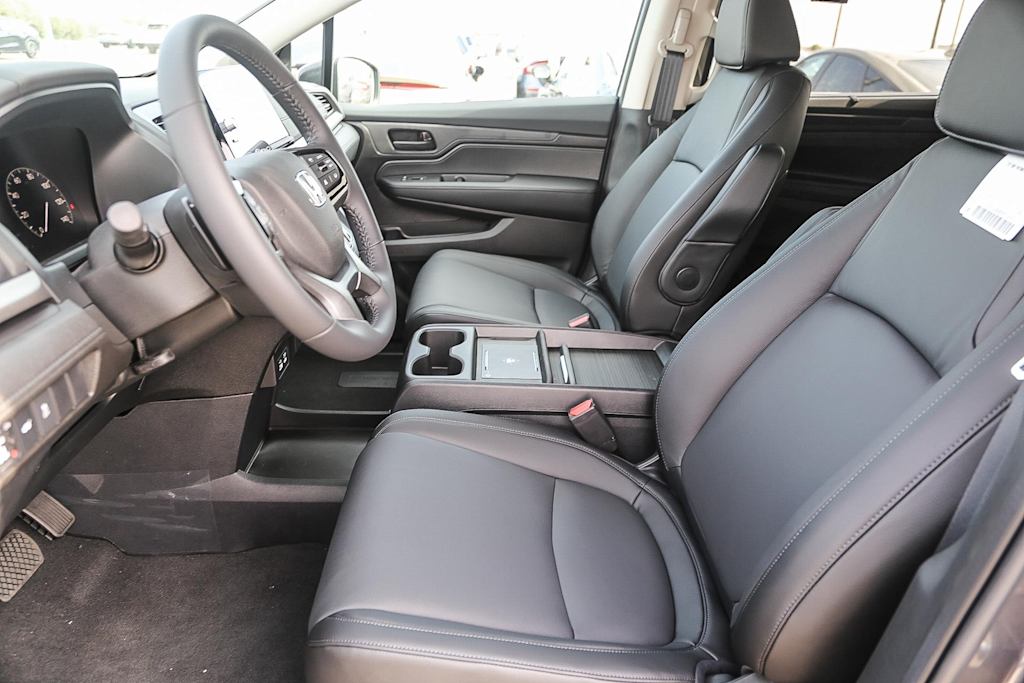 Thumbnail: 2026 Honda Odyssey - 11
