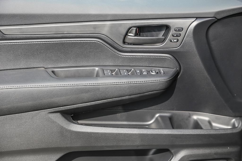Thumbnail: 2026 Honda Odyssey - 24