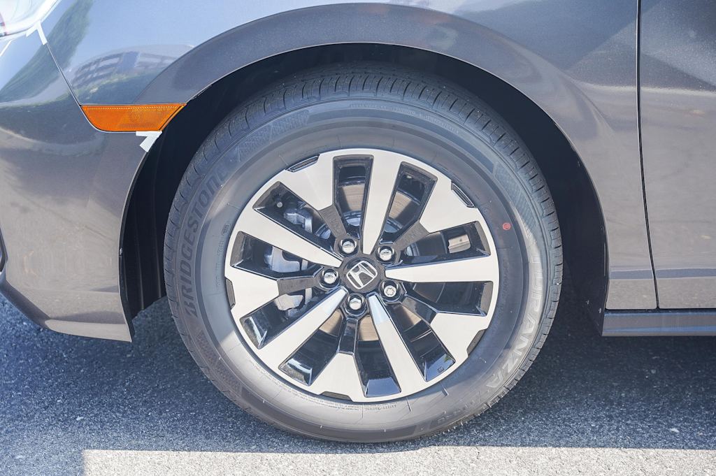 Thumbnail: 2026 Honda Odyssey - 19
