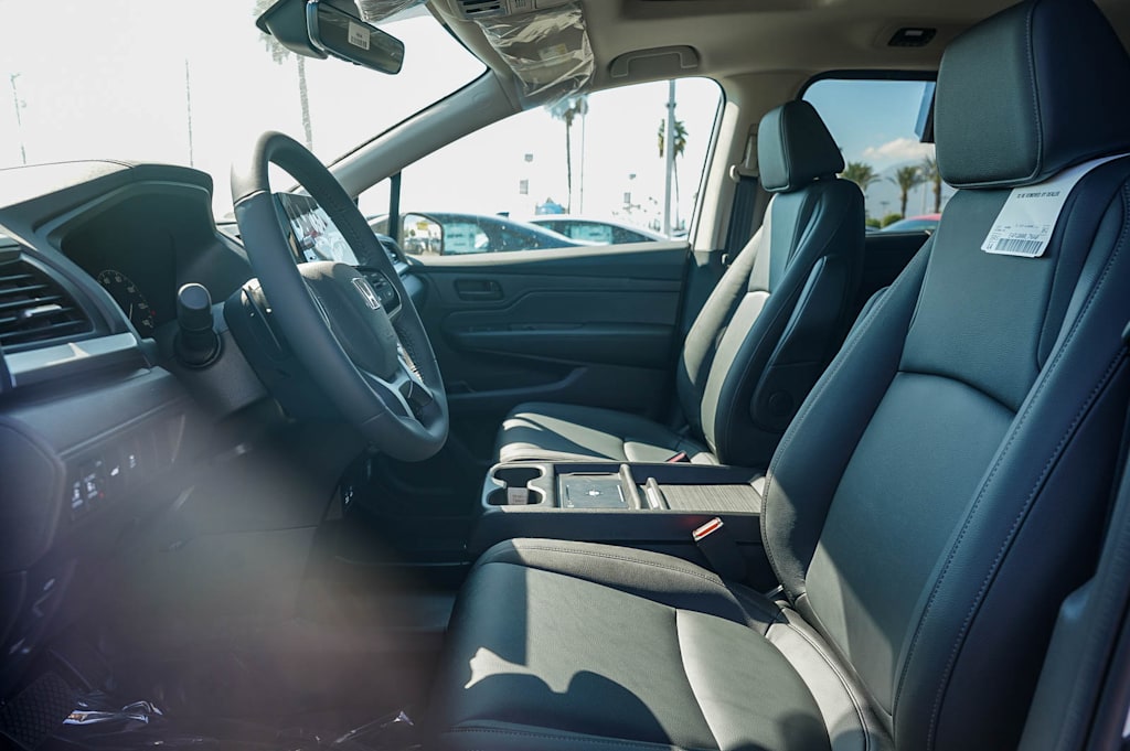 Thumbnail: 2026 Honda Odyssey - 11