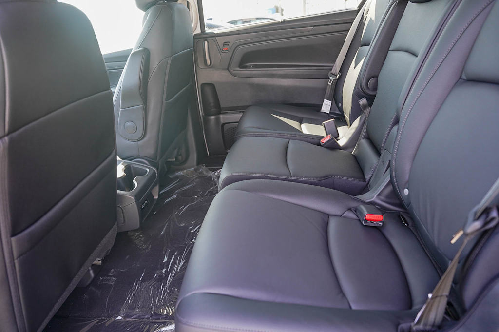 Thumbnail: 2026 Honda Odyssey - 12