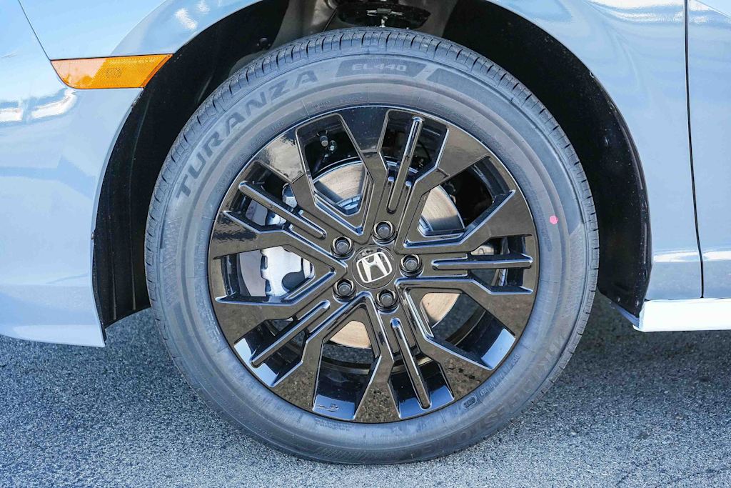 Thumbnail: 2026 Honda Odyssey - 21