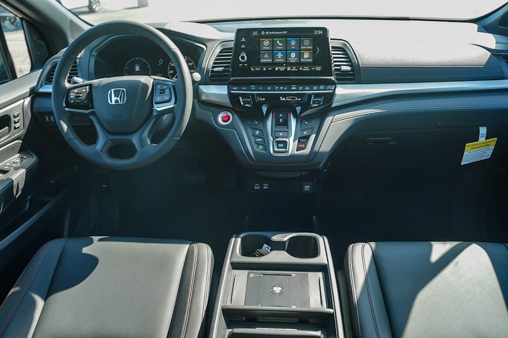 Thumbnail: 2026 Honda Odyssey - 2