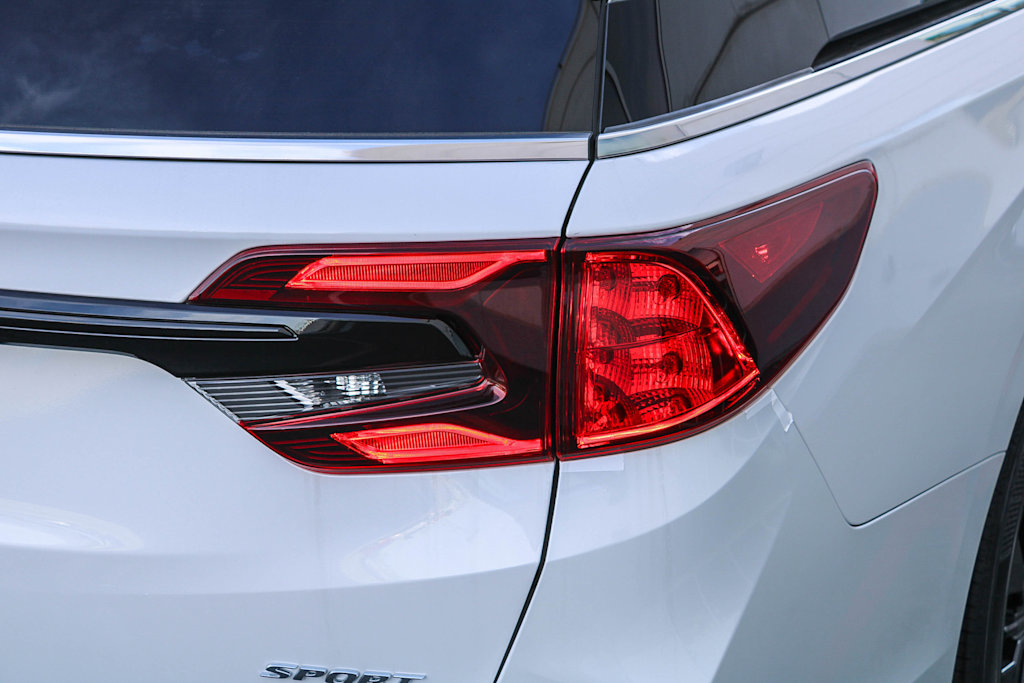 Thumbnail: 2026 Honda Odyssey - 18