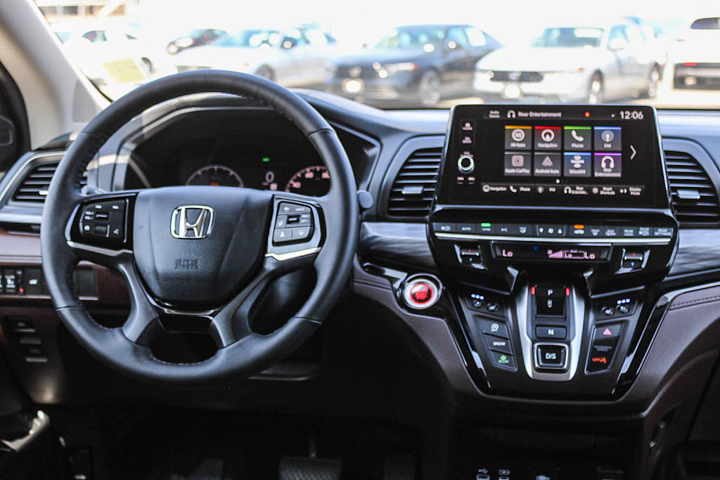 Thumbnail: 2026 Honda Odyssey - 8