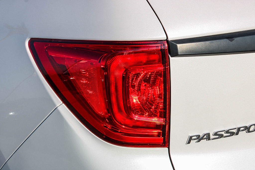 Thumbnail: 2023 Honda Passport - 21