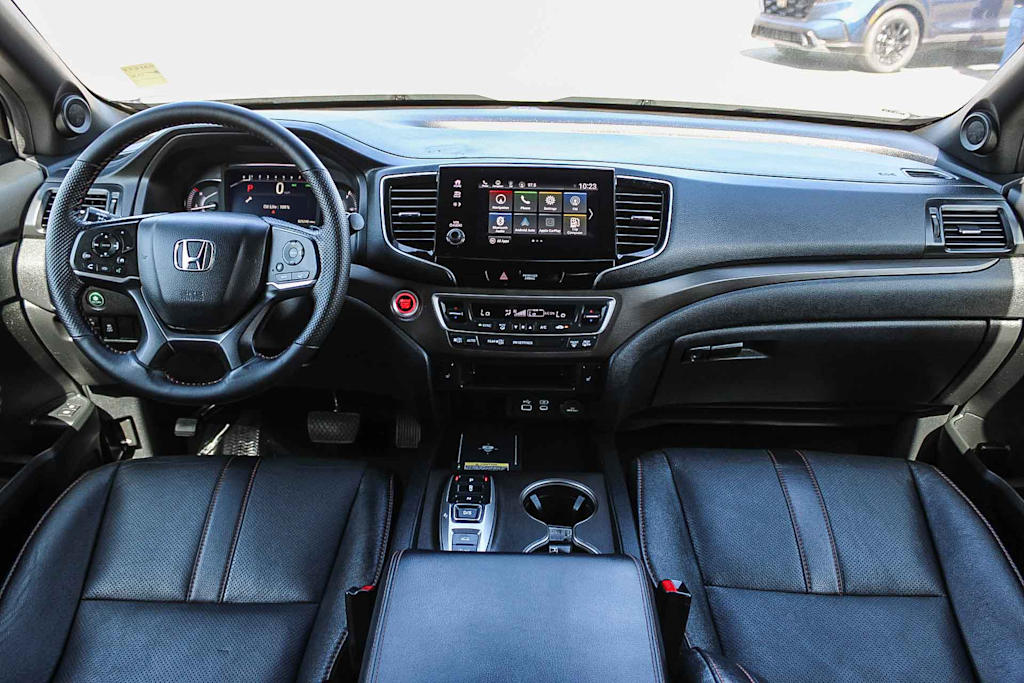 Thumbnail: 2025 Honda Passport - 2