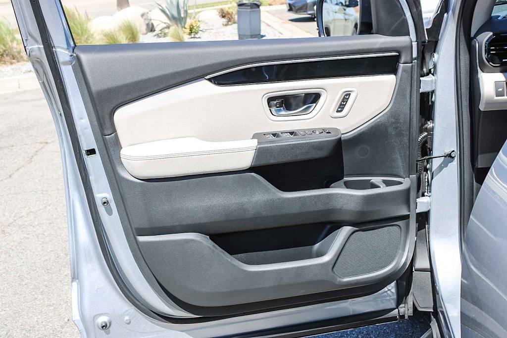 Thumbnail: 2026 Honda Pilot - 24