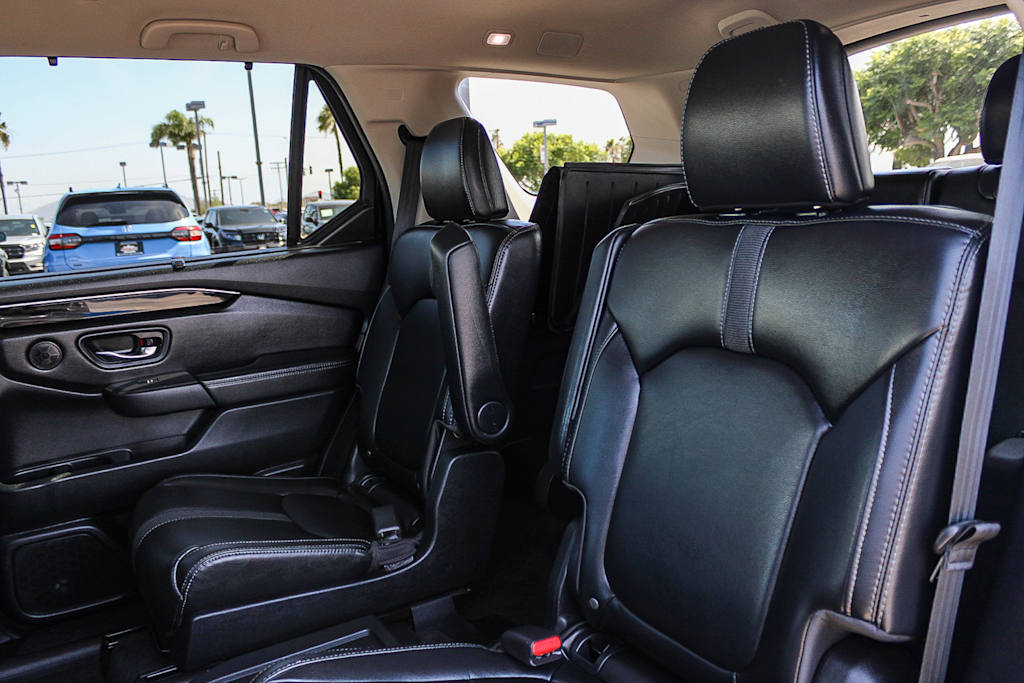 Thumbnail: 2023 Honda Pilot - 11