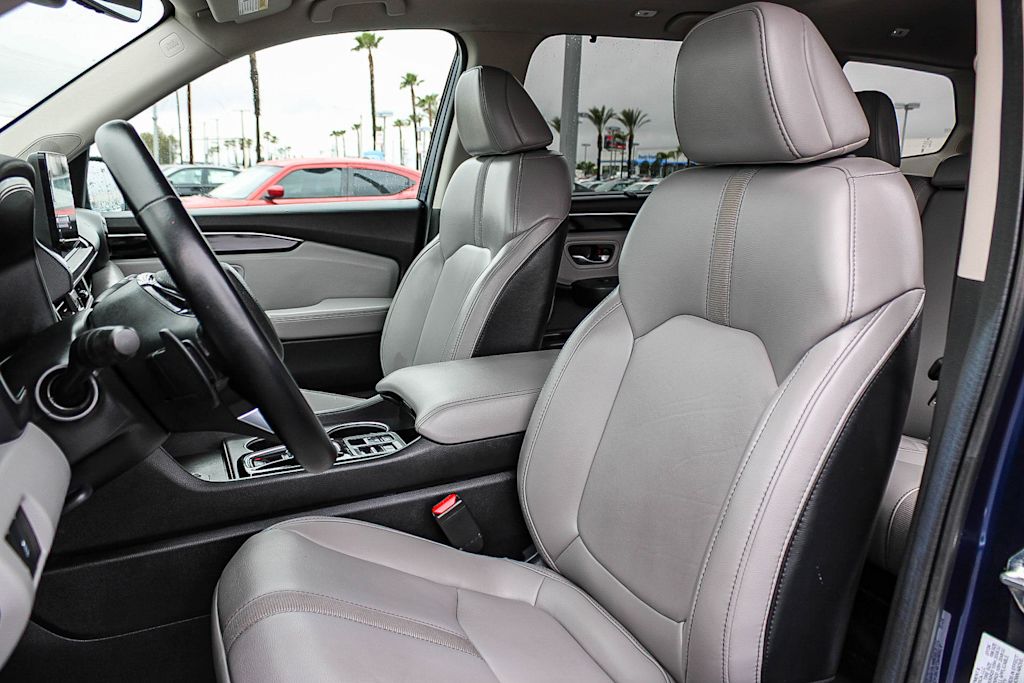 Thumbnail: 2025 Honda Pilot - 8