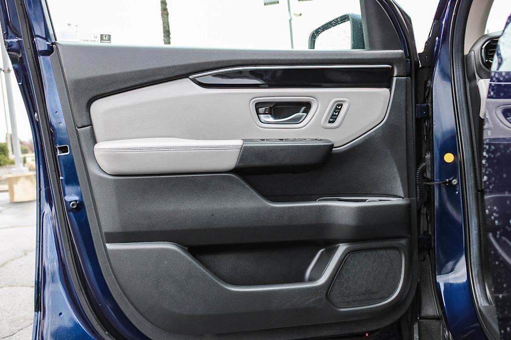 Thumbnail: 2025 Honda Pilot - 21