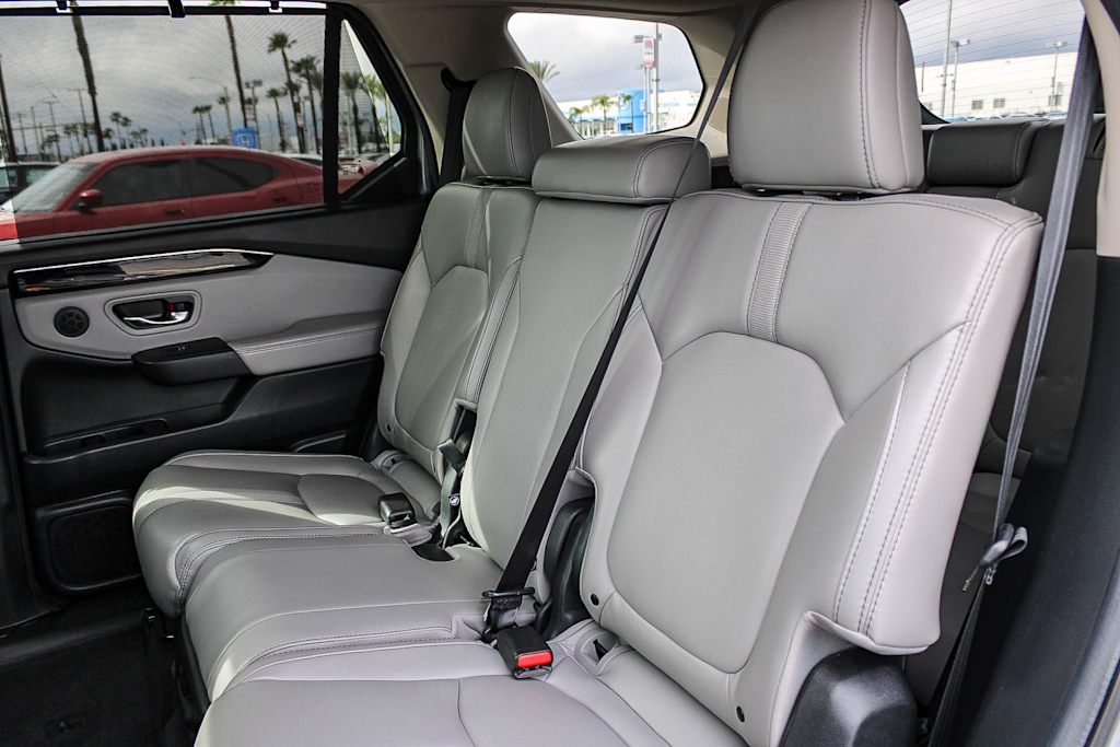 Thumbnail: 2025 Honda Pilot - 24