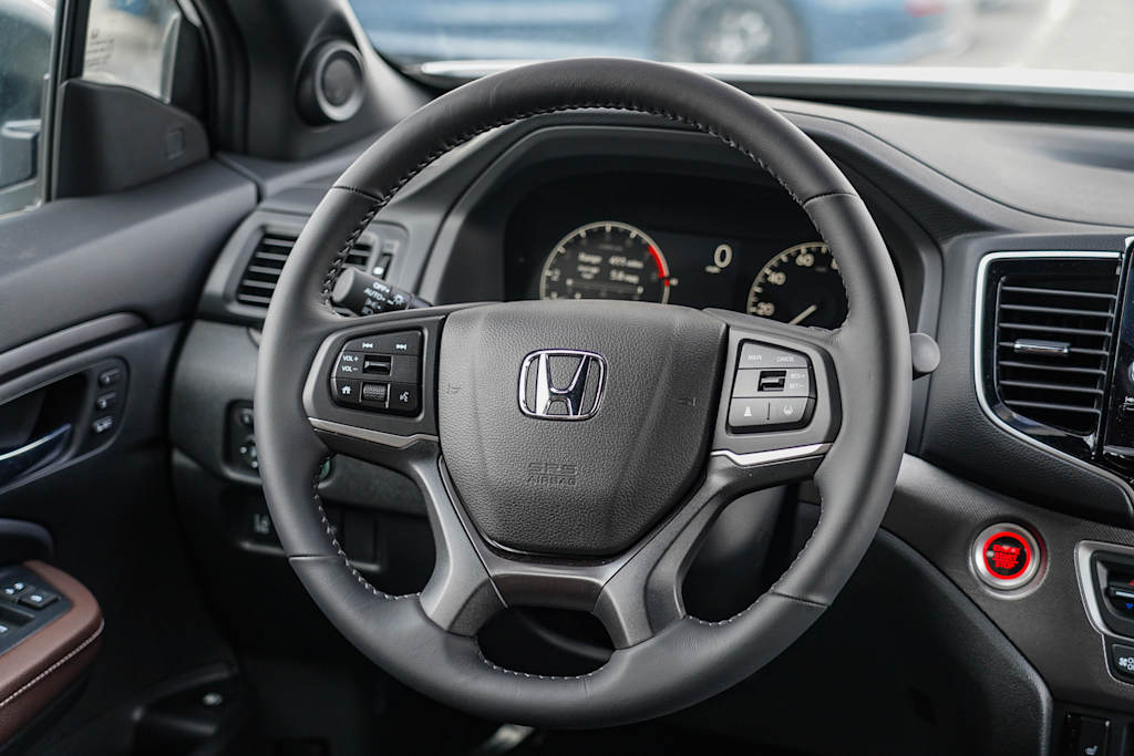 Thumbnail: 2025 Honda Ridgeline - 8