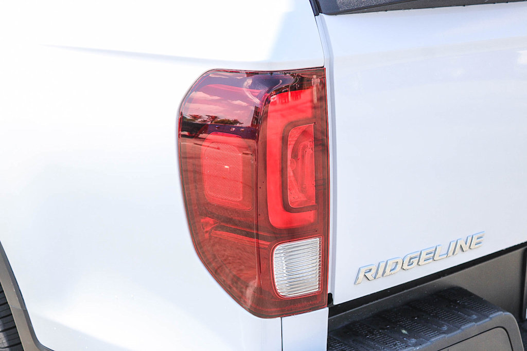 Thumbnail: 2023 Honda Ridgeline - 22
