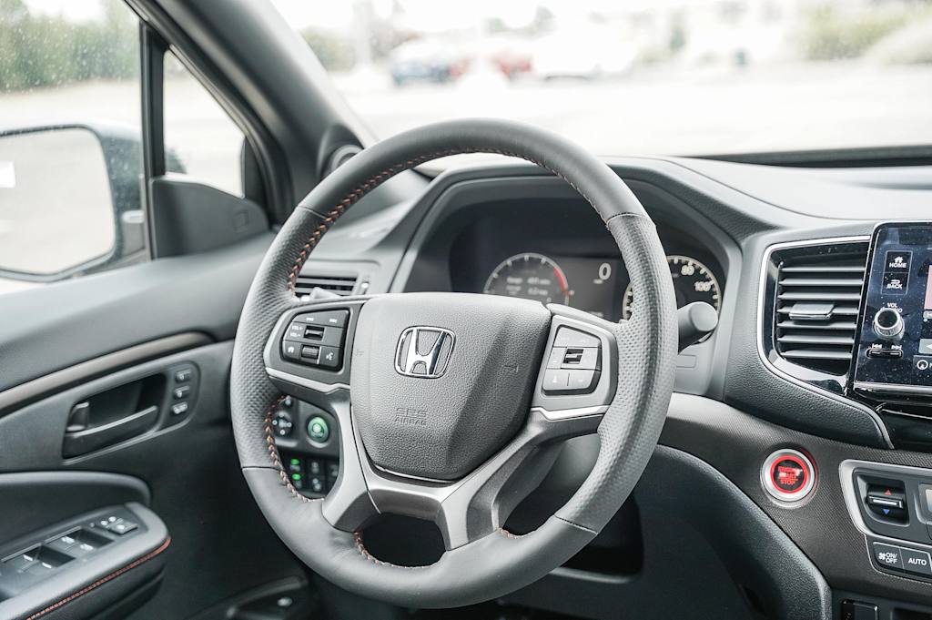 Thumbnail: 2025 Honda Ridgeline - 8