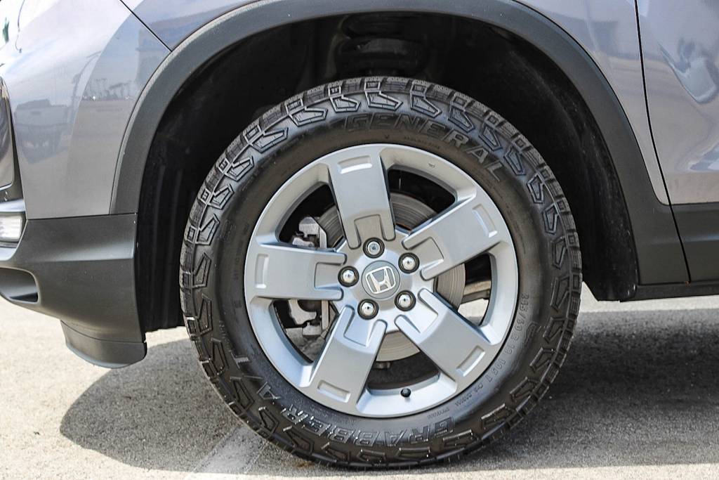 Thumbnail: 2025 Honda Ridgeline - 23