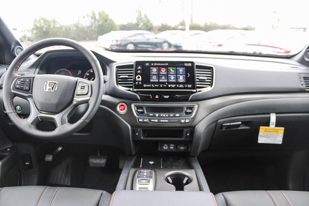 Thumbnail: 2025 Honda Ridgeline - 2