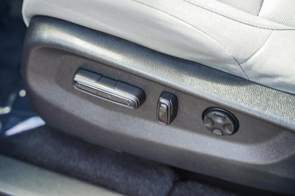 Thumbnail: 2022 Honda CR-V - 24