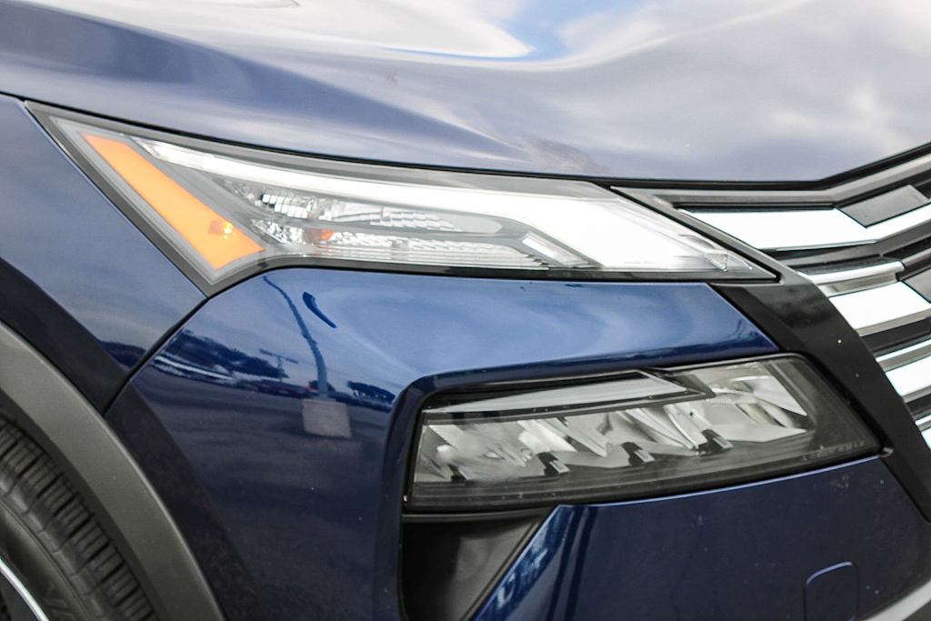 Thumbnail: 2025 Nissan Rogue - 18